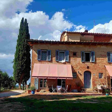 Casa Ezio Marchi - Due Appartamenti E Una Family Suite Bettolle Exteriör bild